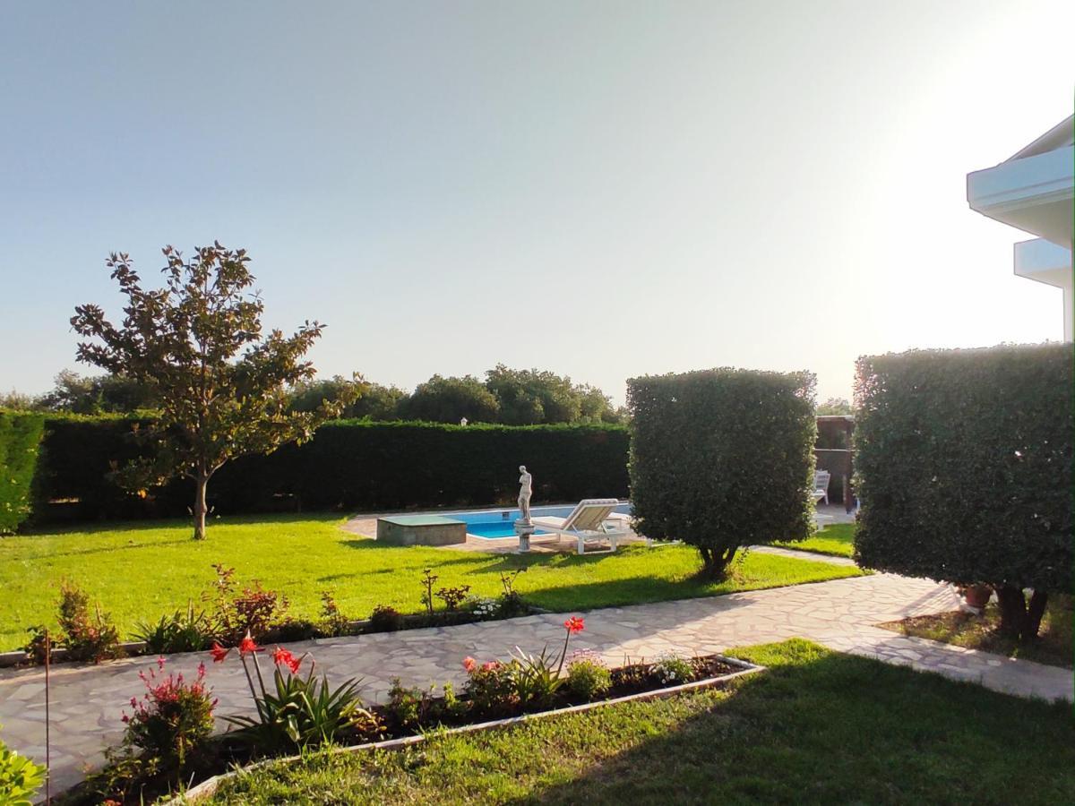 Villa Aphrodite Ríza Buitenkant foto