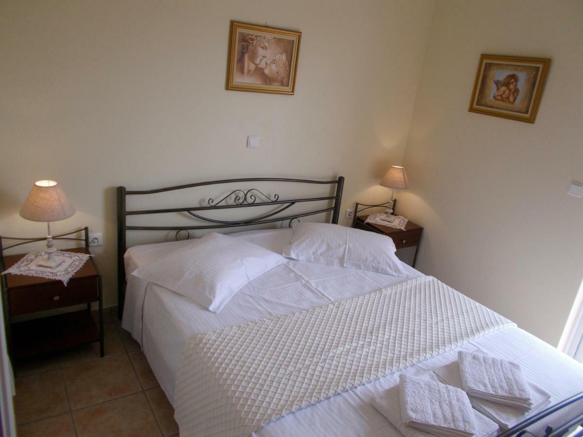 Villa Aphrodite Ríza Buitenkant foto