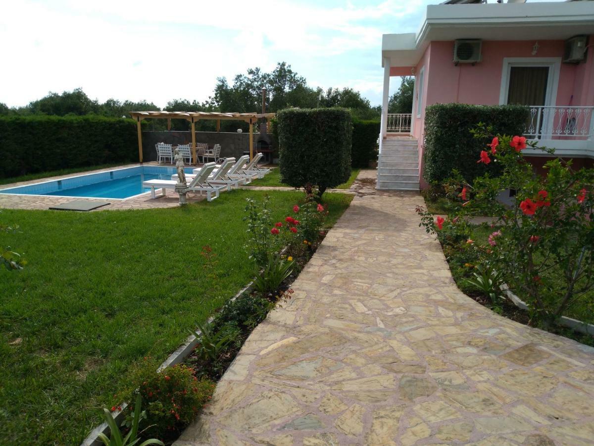 Villa Aphrodite Ríza Buitenkant foto